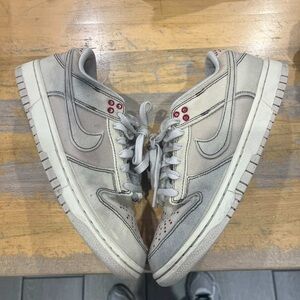 Nike Dunk Low
Light Orewood Brown Sashiko